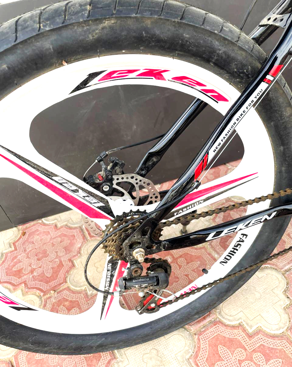 دراجة LEKEN مقاس 26 جنط (سرعات)